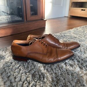 Steve Madden Tan Leather Dress Shoes